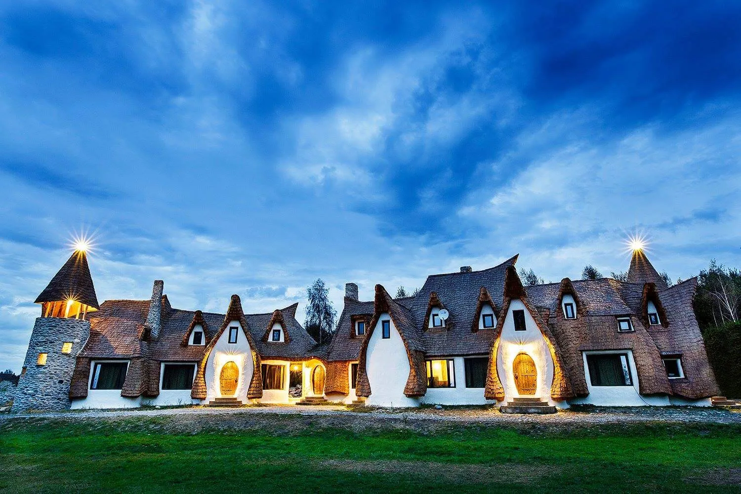 Castelul de Lut — Valea Zânelor