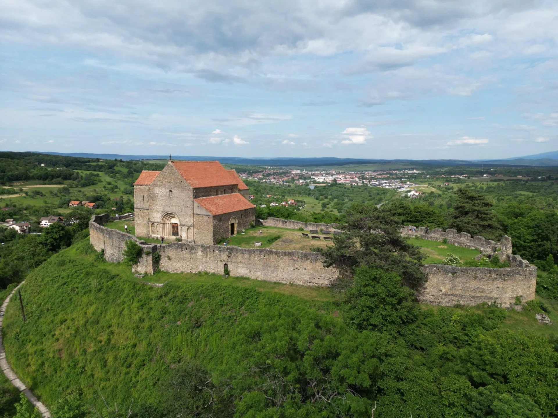 Biserica Fortificată Cișnădioara